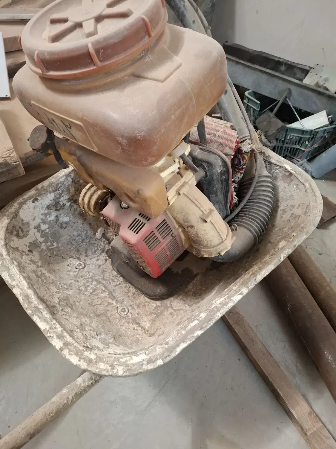 سمپاش|لوازم نظافت|سبزوار, شهرک صنعتی خاوران|دیوار