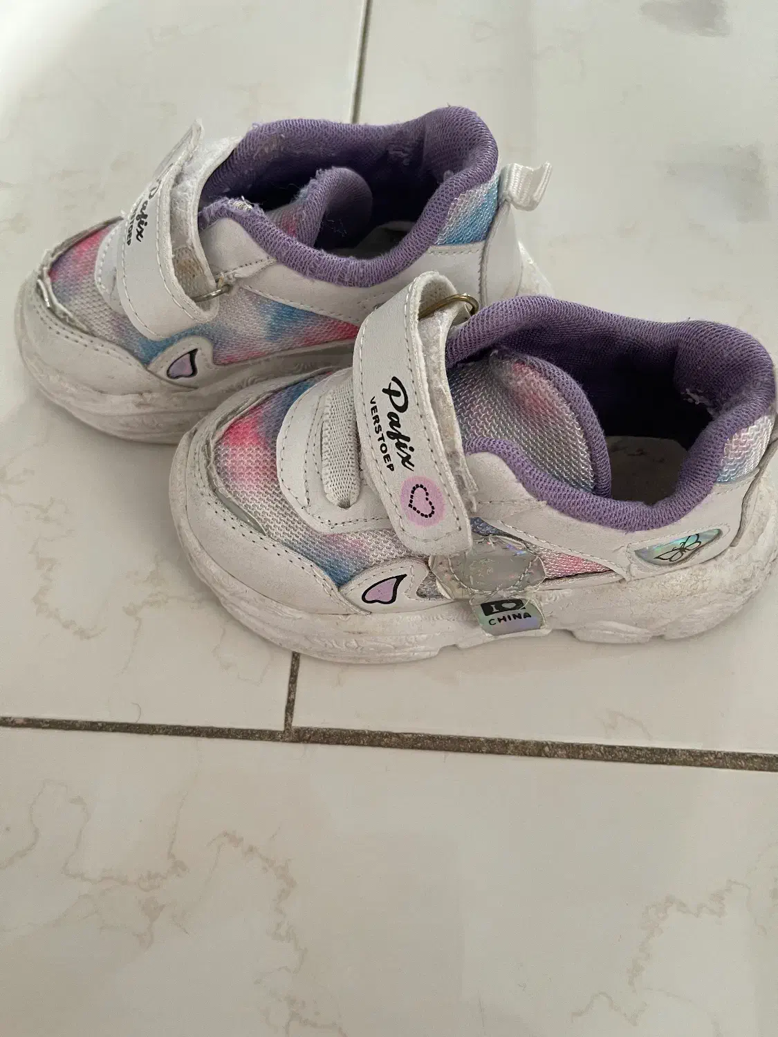 کتونی دخترانه|کیف، کفش، کمربند|قزوین, |دیوار