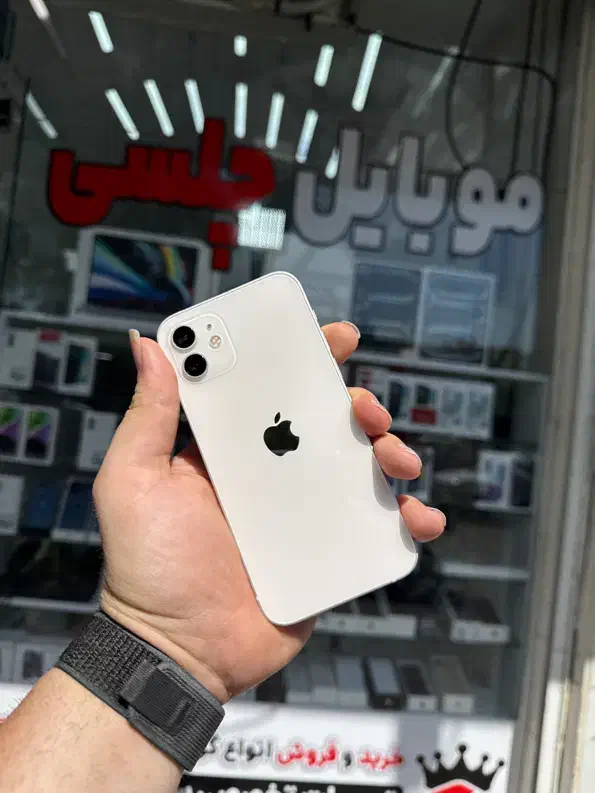 12 128gig ایفون موبایل چلسی|موبایل|شیراز, زند|دیوار
