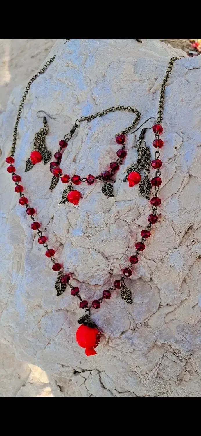 ست یلدایی گردنبند دستبند گوشواره|زیورآلات و اکسسوری|فراشبند, |دیوار