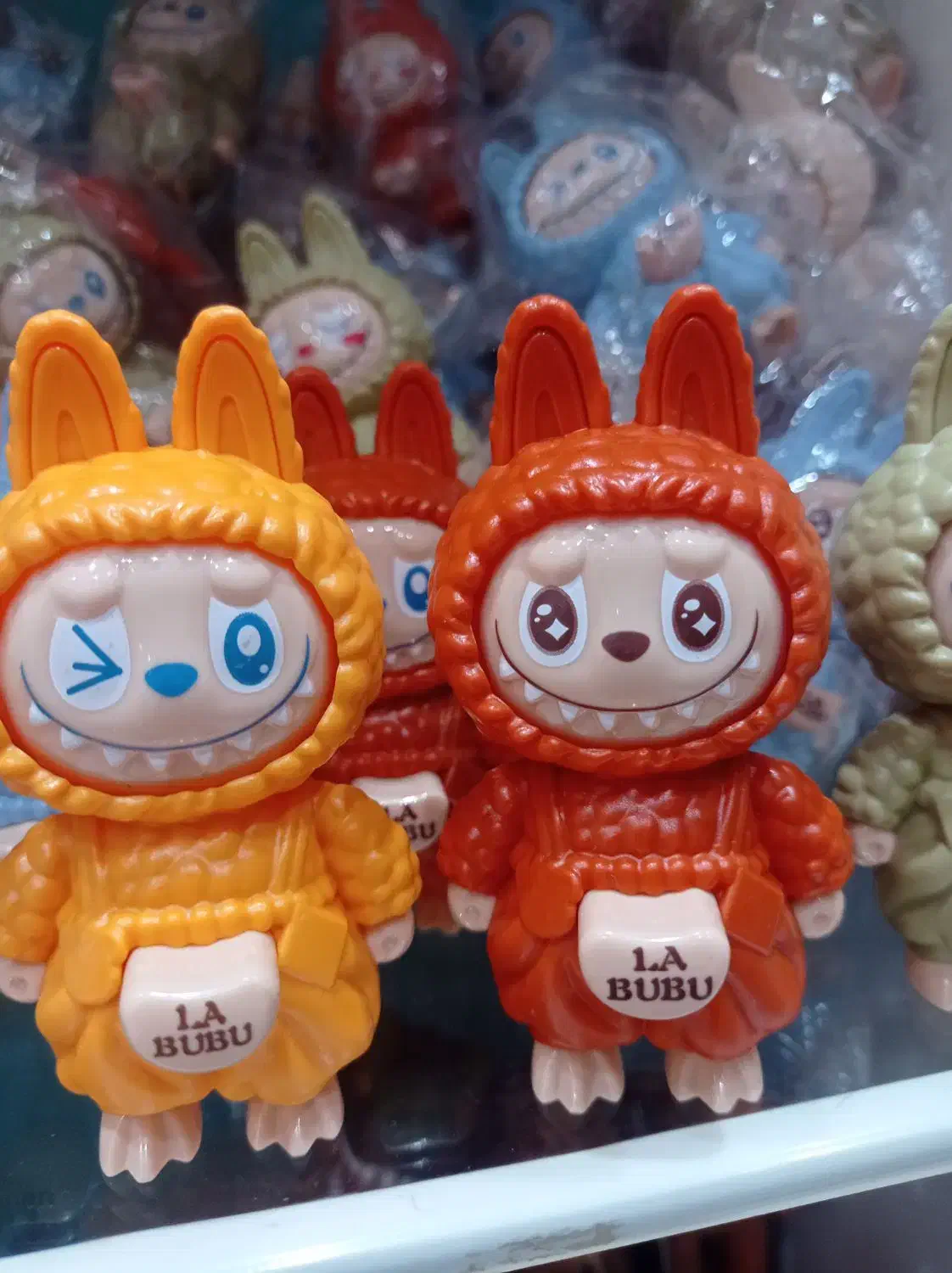 لبو بو|اسباب‌‌بازی|مشهد, عامل|دیوار