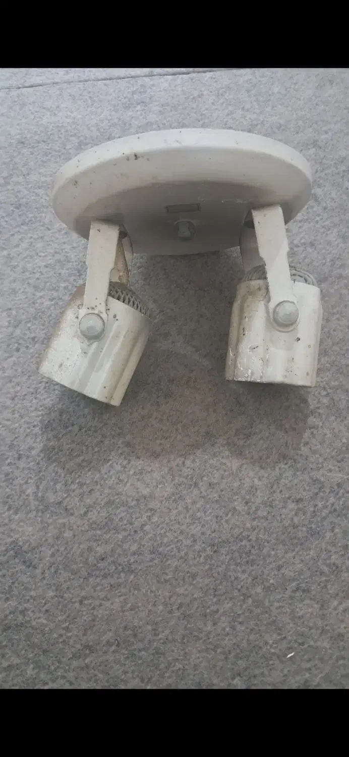 هلدر کاملا سالم توافقی|لامپ و چراغ|شوشتر, |دیوار