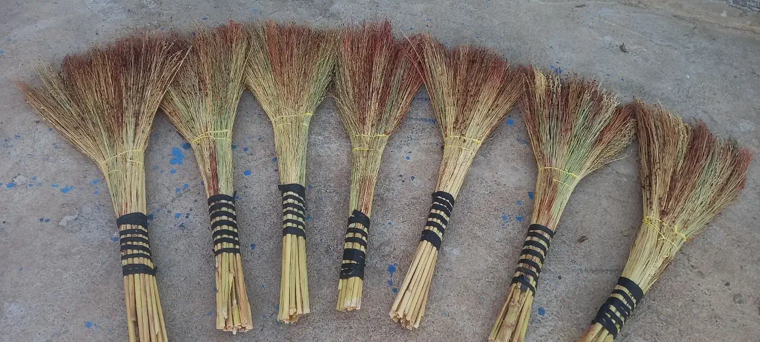 جارو|لوازم نظافت|الشتر, |دیوار