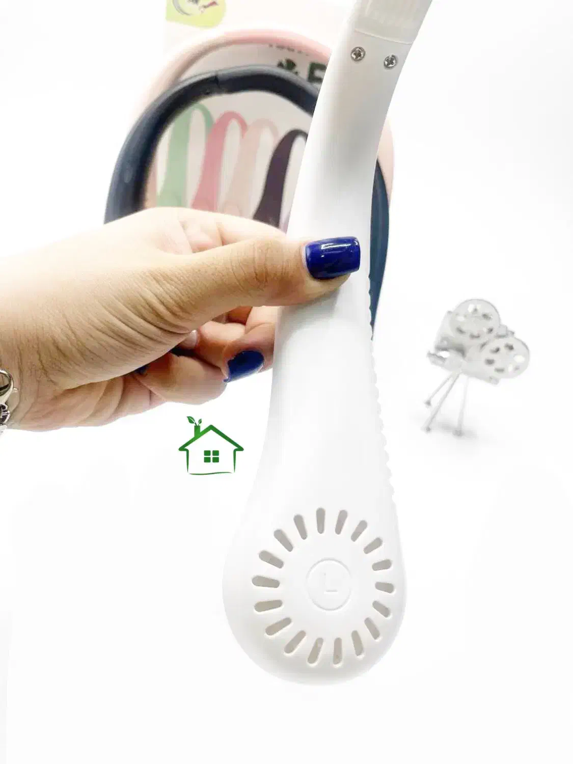 پنکه گردنی|پنکه و تصفیه‌کنندهٔ هوا|تهران, استاد معین|دیوار