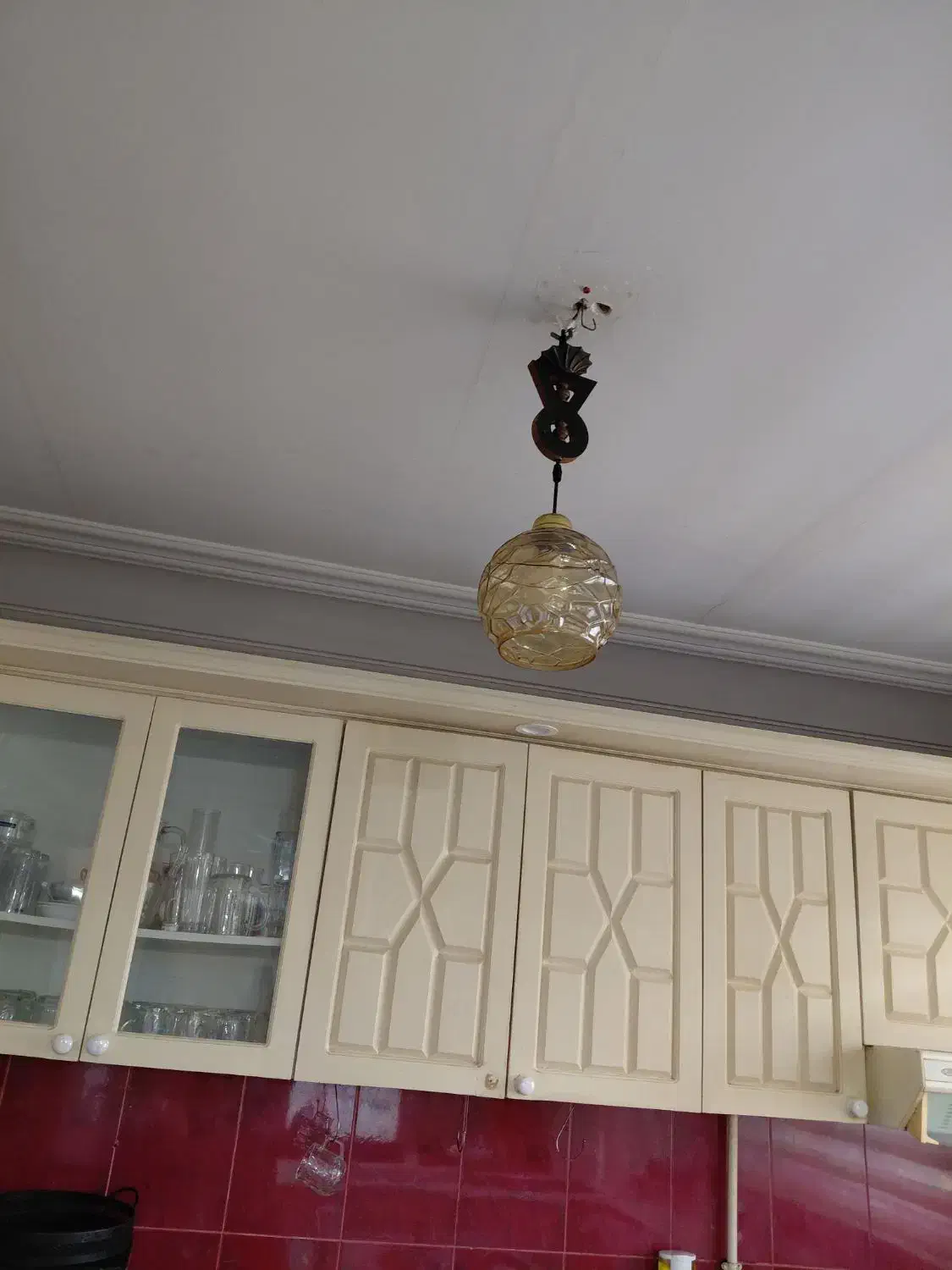 تعداد 7 عدد لوستر فروشی|لوستر و چراغ آویز|رشت, پیله داربن|دیوار