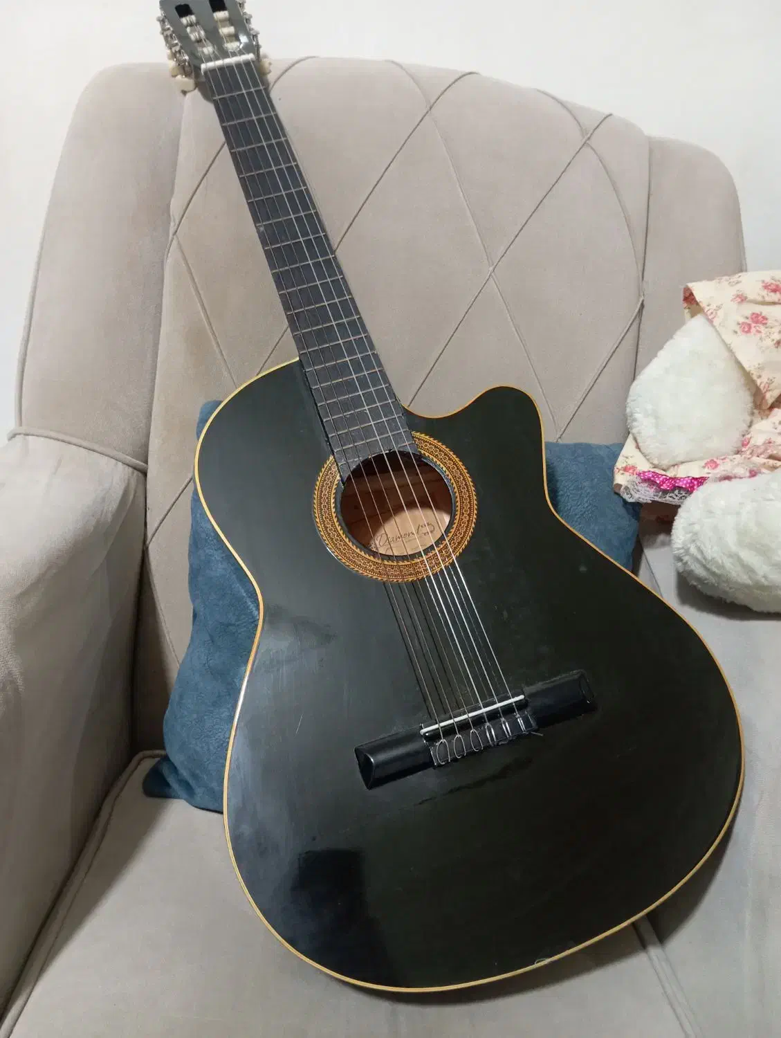 گیتار|گیتار، بیس، امپلیفایر|بهارستان, |دیوار