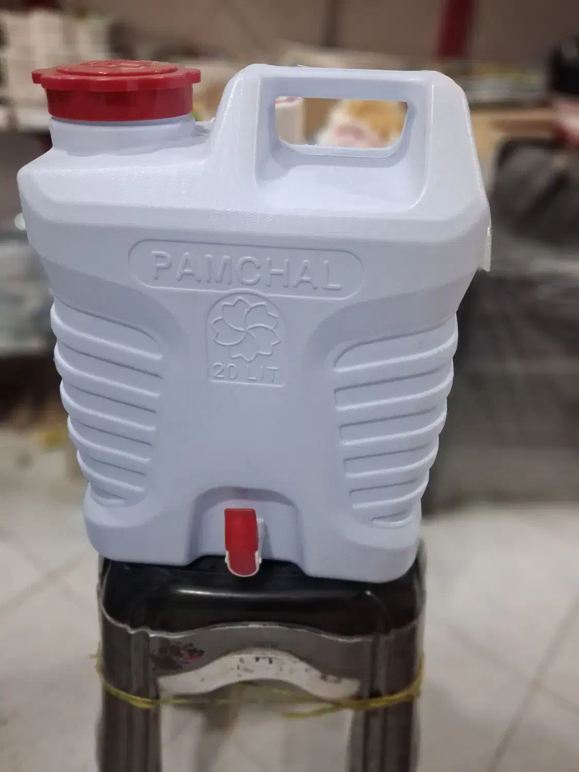 دبه وگالن شیردار|ظروف نگهدارنده، پلاستیکی، یکبارمصرف|تهران, افسریه شمالی|دیوار