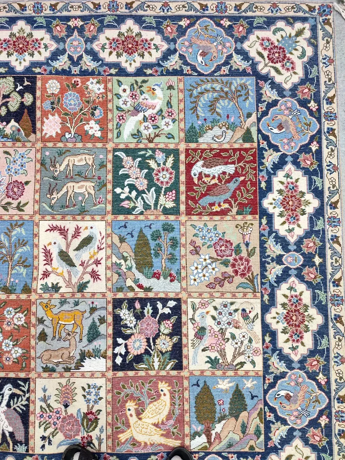 قالیچه دستباف مربع طرح خشتی|فرش|کاشمر, |دیوار