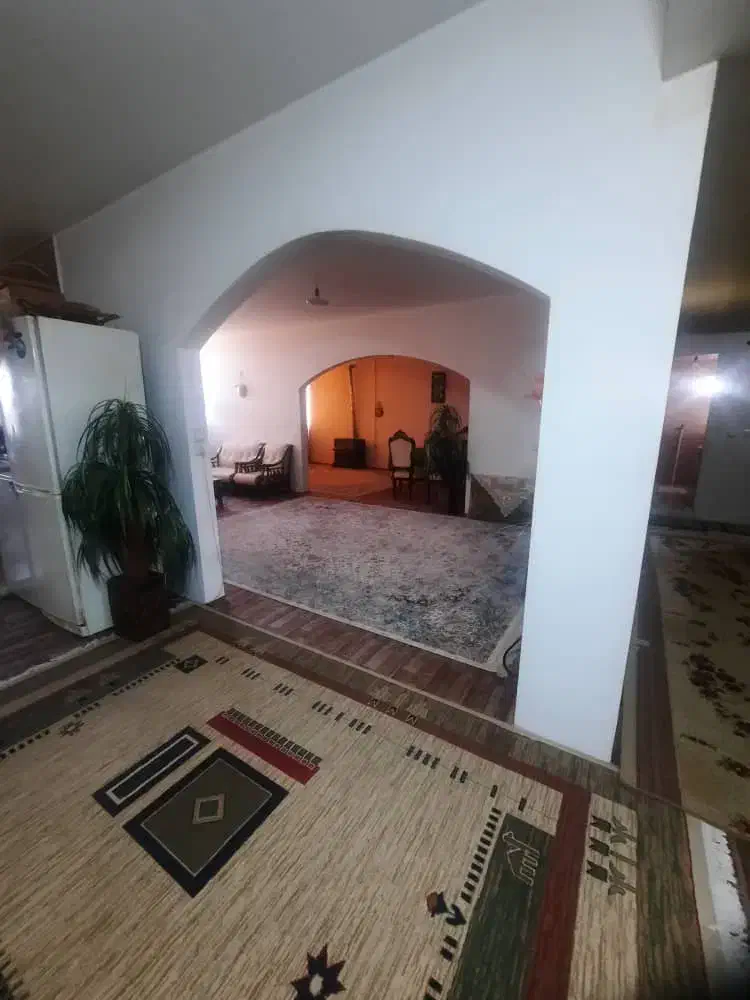 ویلایی ۳۰۰ متری شمالی ۳خوابه a4رهن ۷۵۰ قابل تبدیل|اجارهٔ آپارتمان|فولادشهر, A4|دیوار