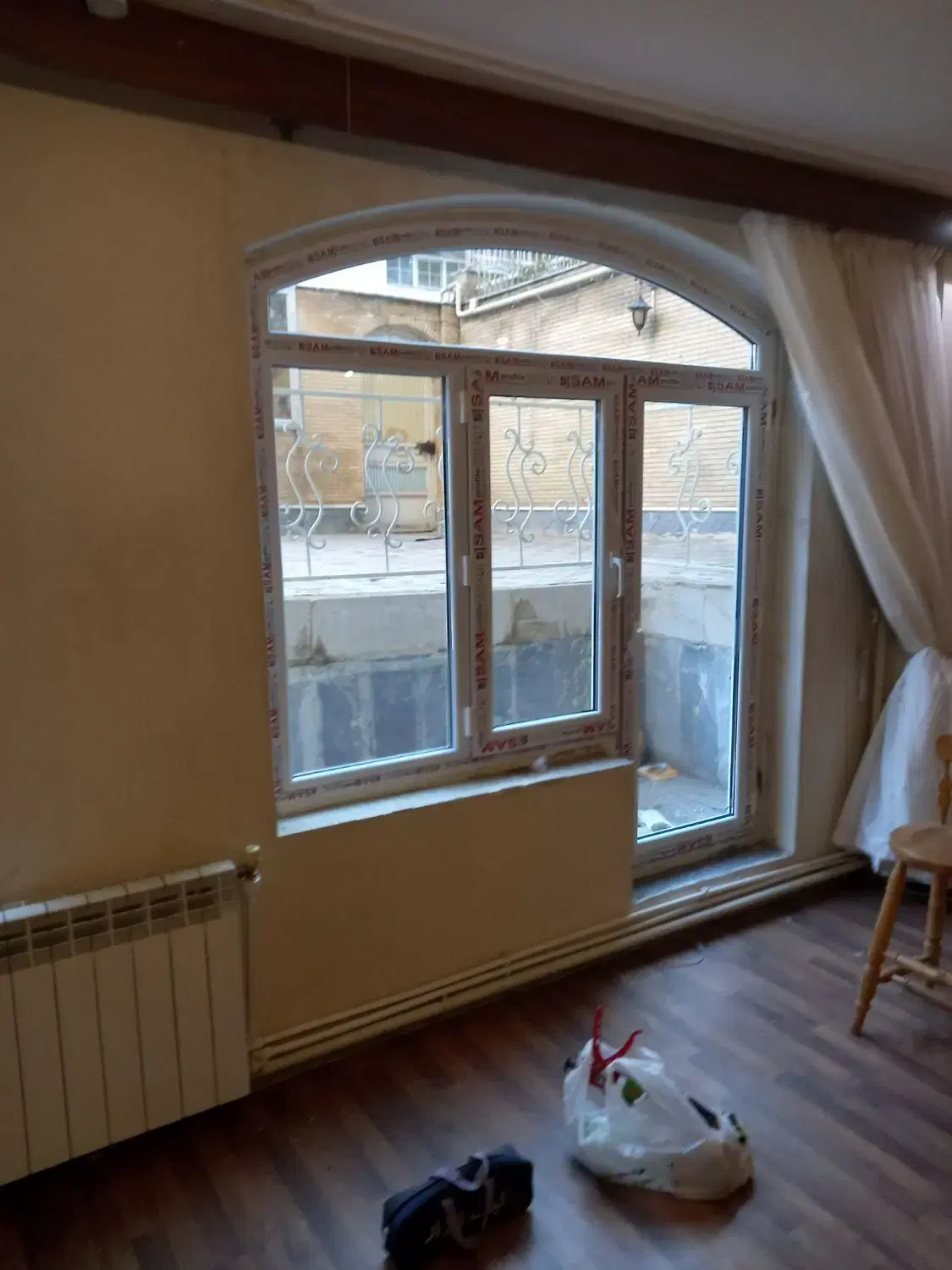 تعویض درب و پنجره های قدیمی با upvc و ۶ ماه|خدمات پیشه و مهارت|تبریز, |دیوار