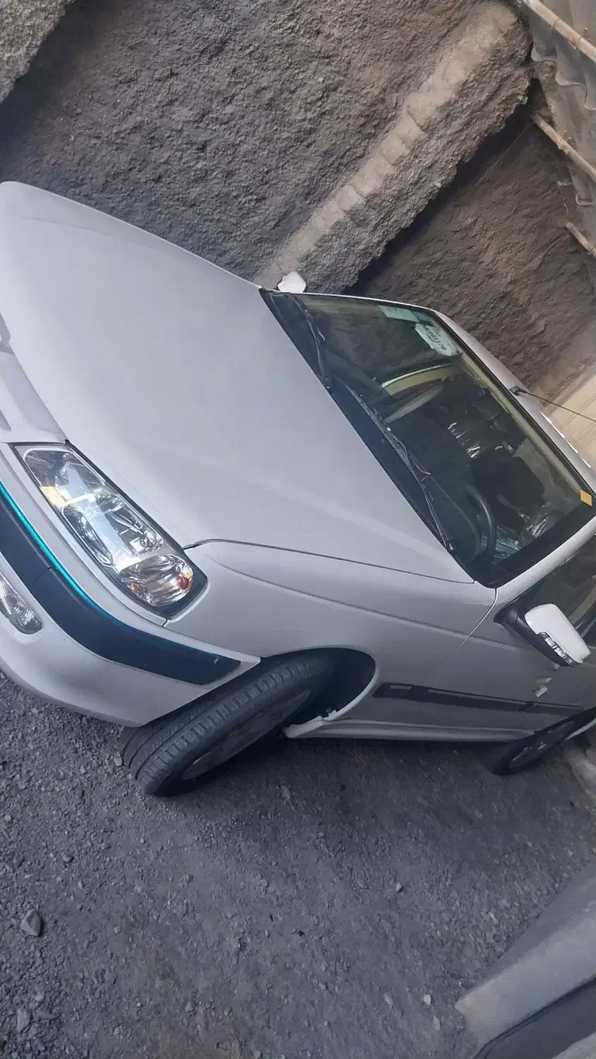 پژوپارس سال نیمه فول مدل ۴۰۱ کم کار|خودرو سواری و وانت|فردوس (خراسان), |دیوار