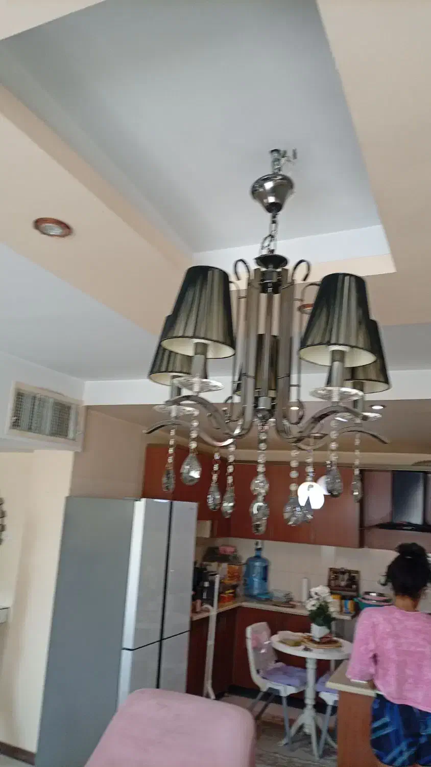 لوستر|لوستر و چراغ آویز|اندیشه, اندیشه فاز ۶|دیوار