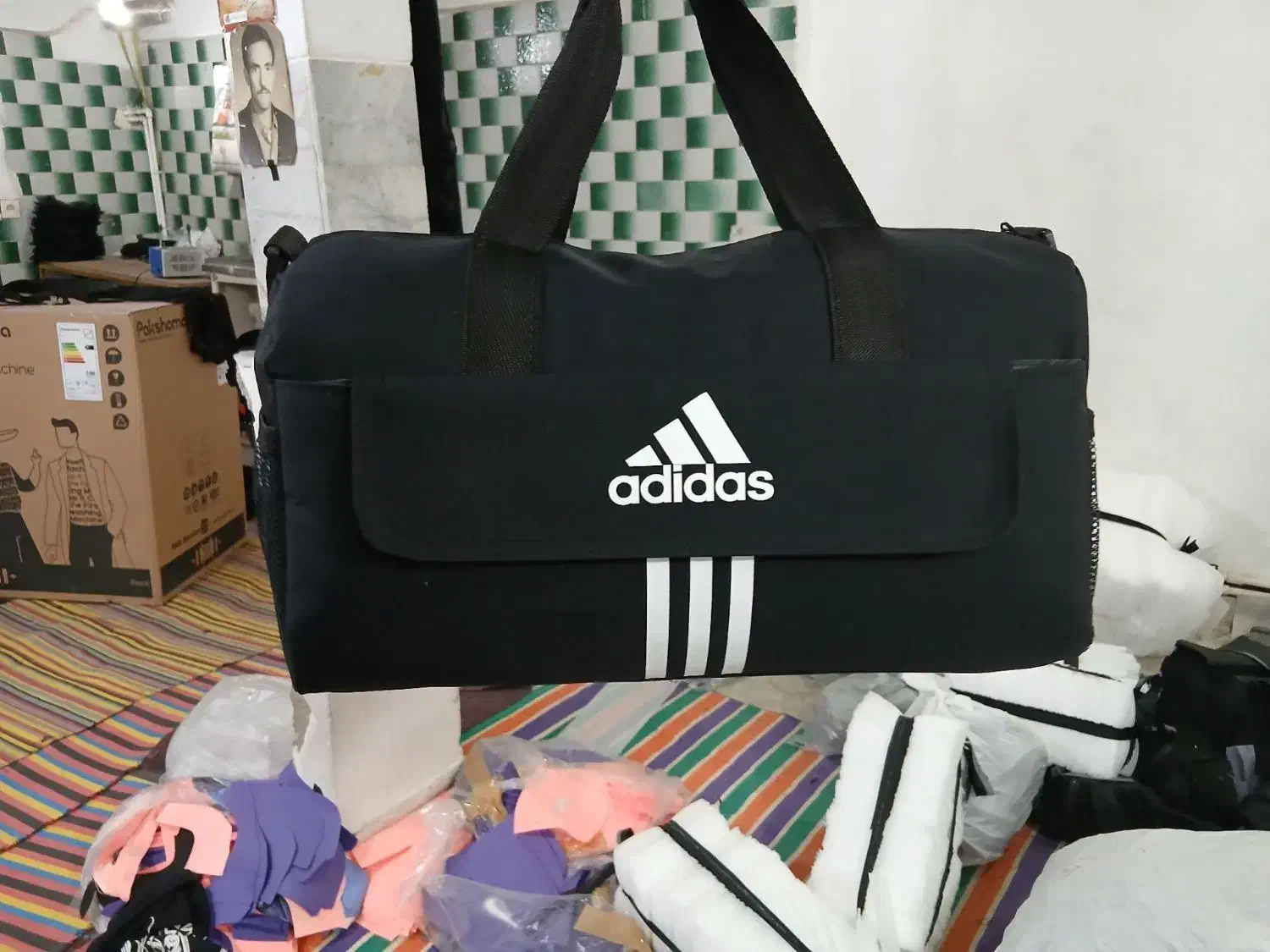 ساک|کیف، کفش، کمربند|ماهدشت, |دیوار