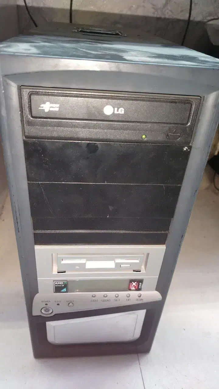 کیس با SSD و ویندوز آماده|رایانه رومیزی|کاشان, دروازه فین|دیوار