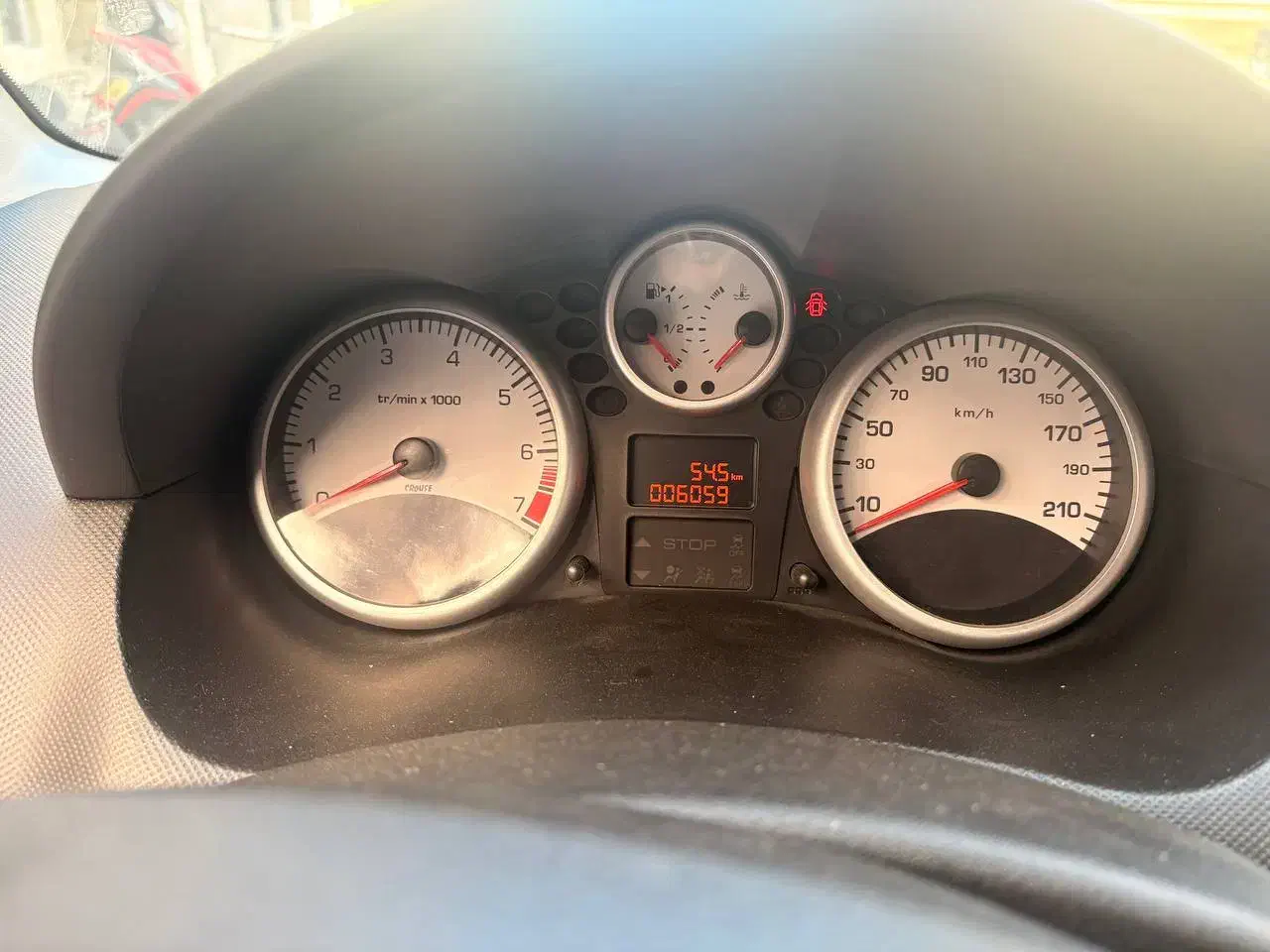 207 tu5 سقف فلز مشکی مدل 404 ارتقاء یافته|خودرو سواری و وانت|مشهد, الهیه|دیوار