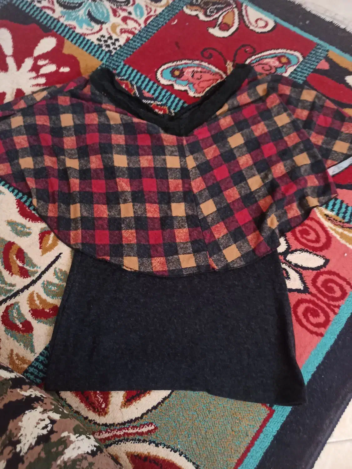 لباس و دامن|لباس|بیرجند, |دیوار