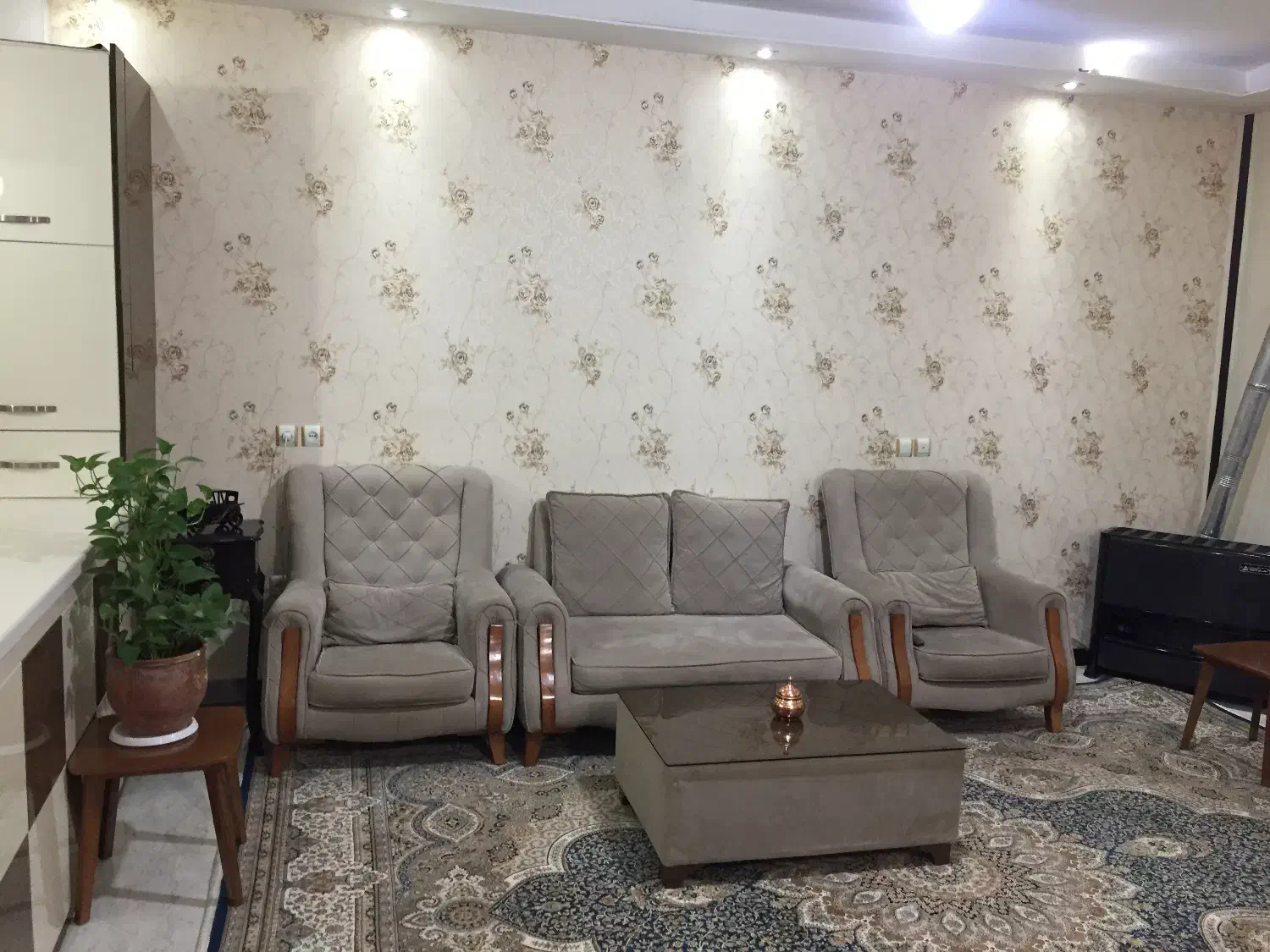 اجاره آپارتمان 85 متری ۲ خوابه طبقه 2 دلجو تک واحد|اجارهٔ آپارتمان|بومهن, |دیوار