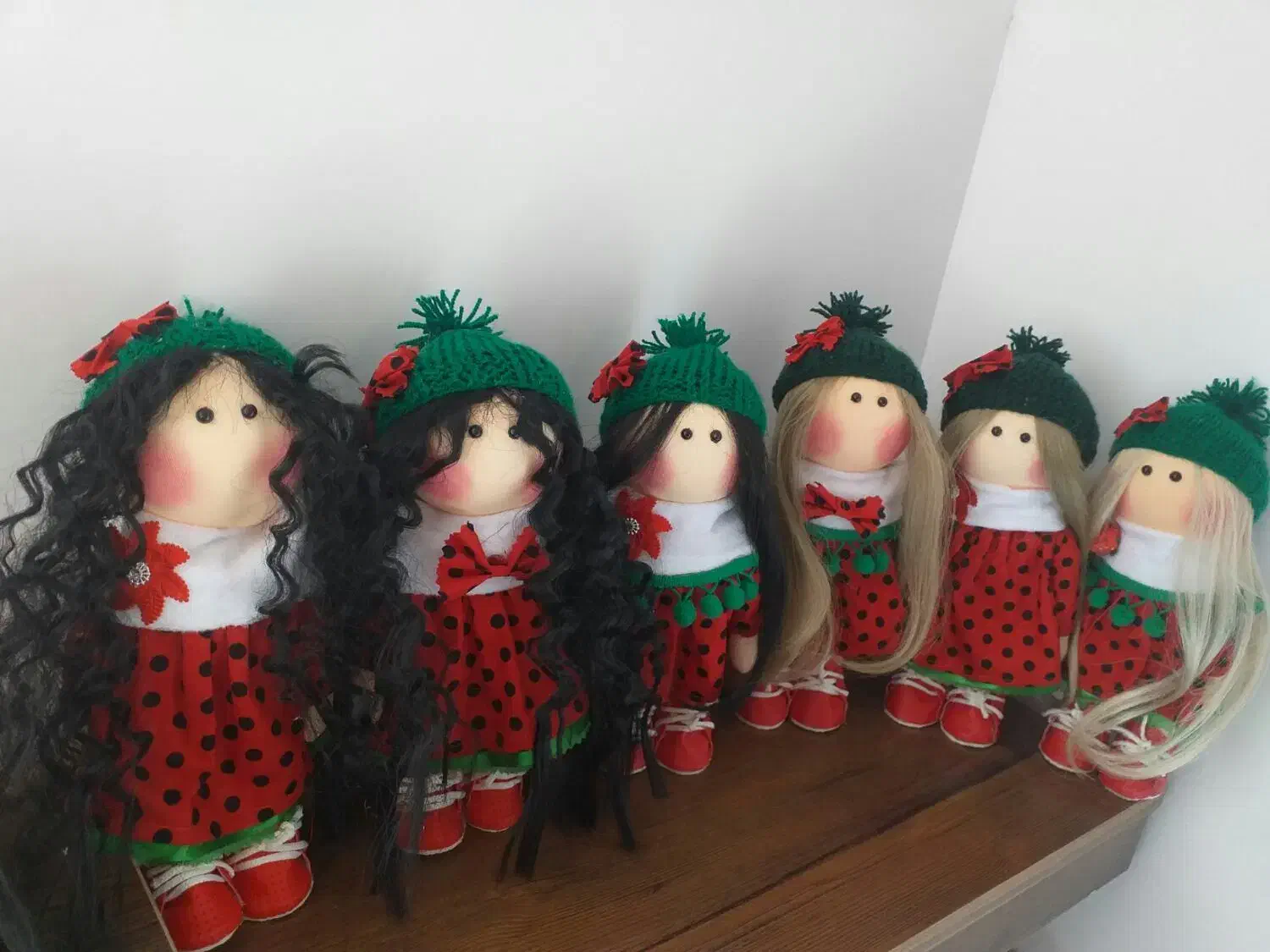 عروسک روسی|اسباب‌‌بازی|آبیک, |دیوار