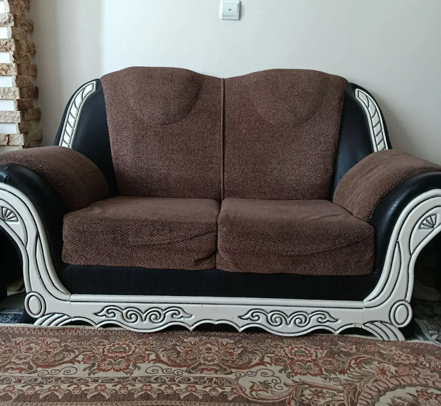 مبل 6نفره|مبلمان خانگی و میز عسلی|رباط‌کریم, مسکن مهر آبشناسان|دیوار