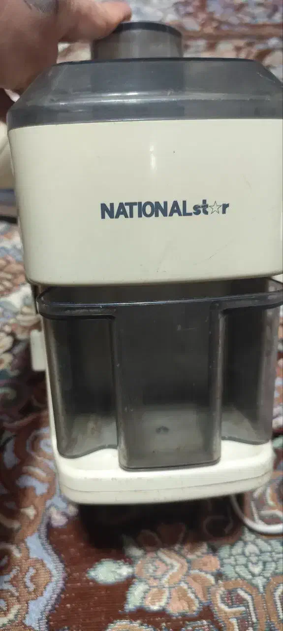 چهار دستگاه آبمیوه گیری کاملا سالم|آبمیوه‌گیر و آب‌مرکبات‌گیر|صومعه‌سرا, |دیوار