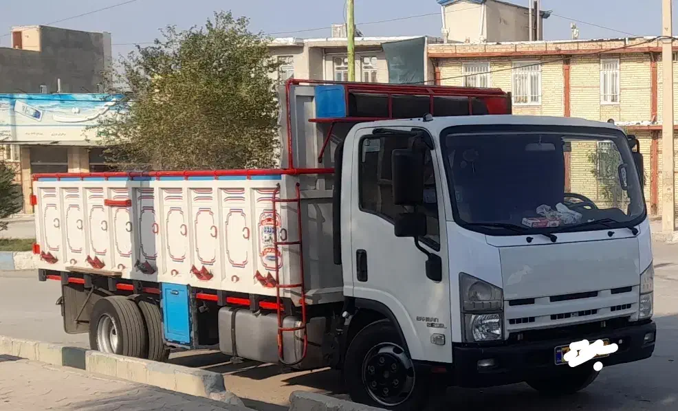 ایسوزو 8 تن حمل ونقل بار به تمام نقاط کشور|خدمات حمل و نقل|سرپل ذهاب, |دیوار