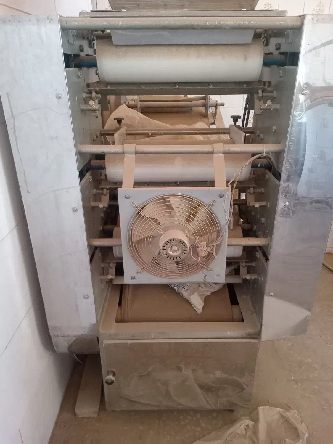 شاطر برقی|ماشین‌آلات صنعتی|انار, |دیوار