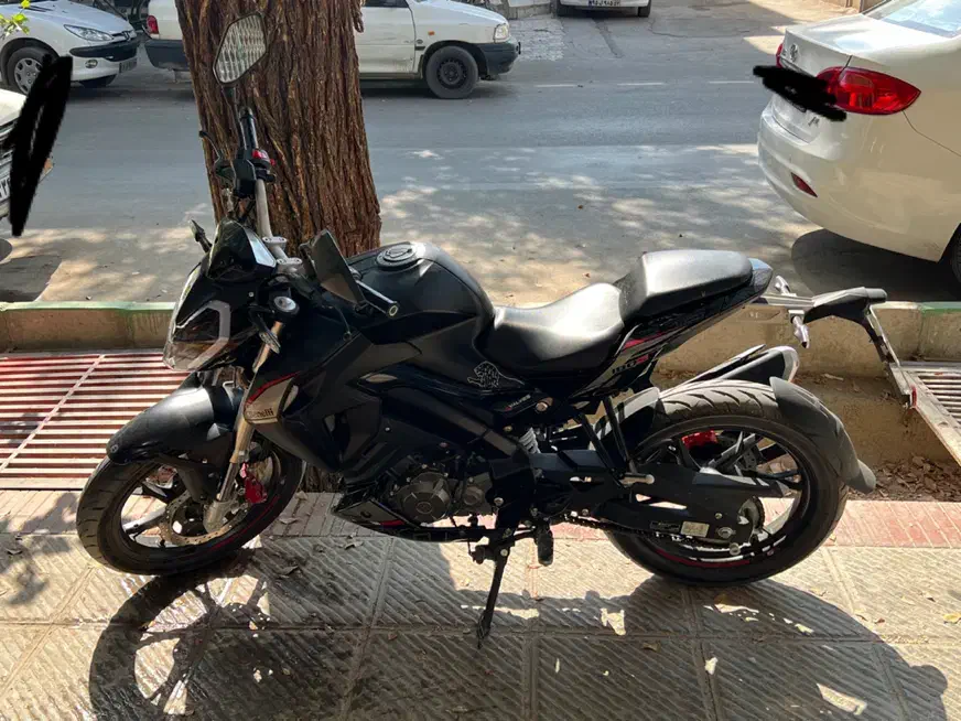 موتور بنلی 180s در حد صفر خشک ۴ تا کار|موتورسیکلت|شهرضا, |دیوار