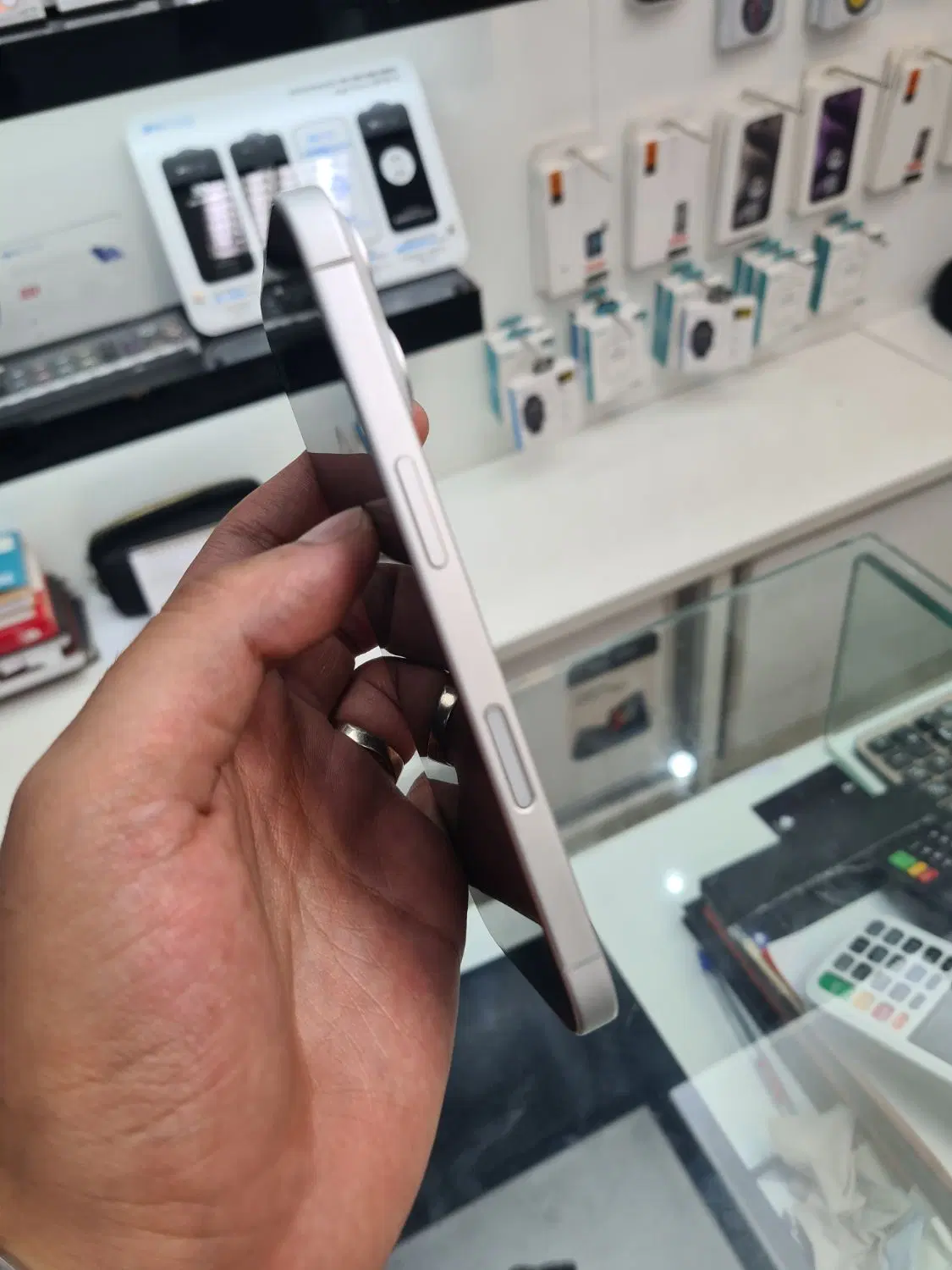 iphone 16 128|موبایل|کرج, برغان|دیوار