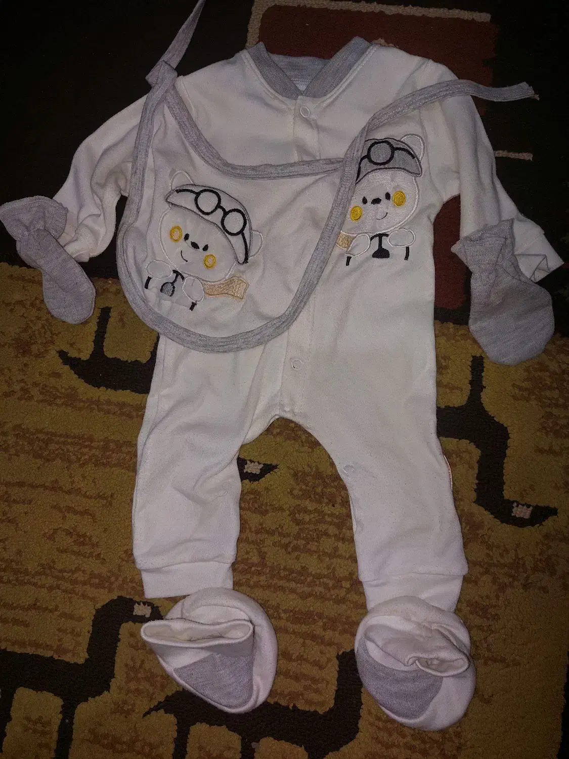 لباس نوزادی|کفش و لباس بچه|ارومیه, |دیوار