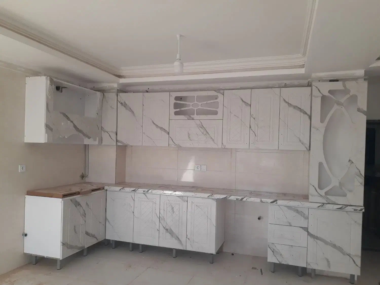 کابینت طبق فضای آشپزخانه کد ۵۶۰۹۰۱|مصالح و تجهیزات ساختمان|شاهرود, |دیوار