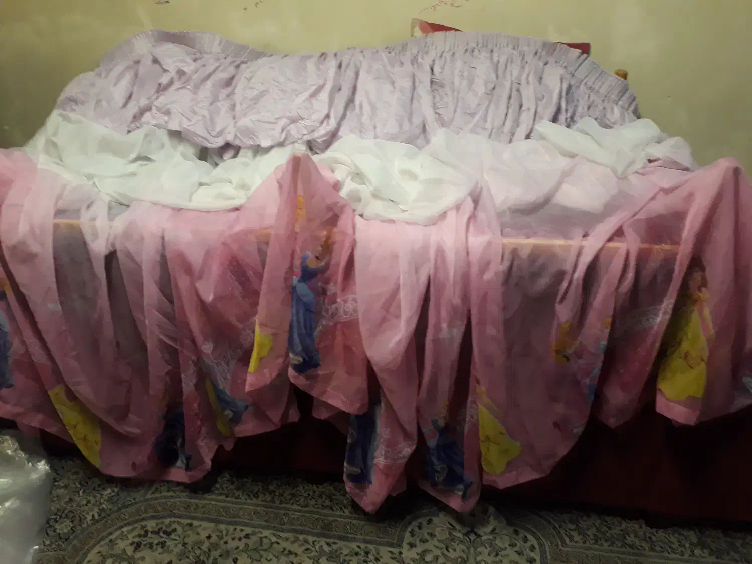 پرده پرنسسی|پرده، رانر، رومیزی|تهران, والفجر|دیوار