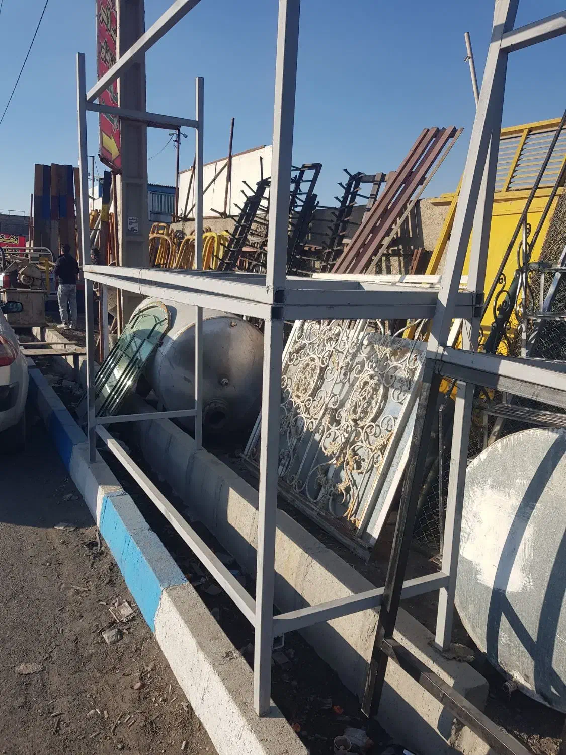 قفسه اهنی نو زیر قیمت|مصالح و تجهیزات ساختمان|شهریار, شهرک بهاران (ویره)|دیوار