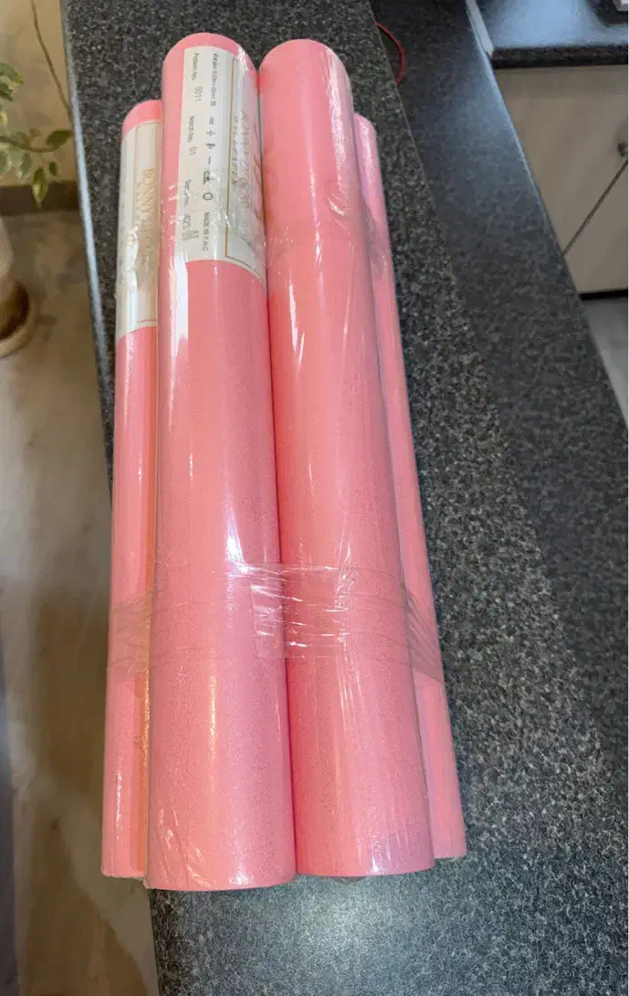 کاغذ دیواری صورتی ساده|مصالح و تجهیزات ساختمان|رشت, کاکتوس|دیوار