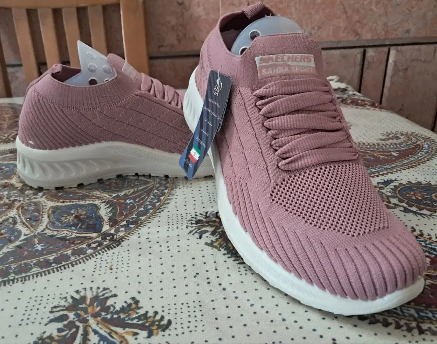 کفش زنانه نو سایز ۳۸ اسپرت|کیف، کفش، کمربند|اصفهان, پوریای ولی|دیوار