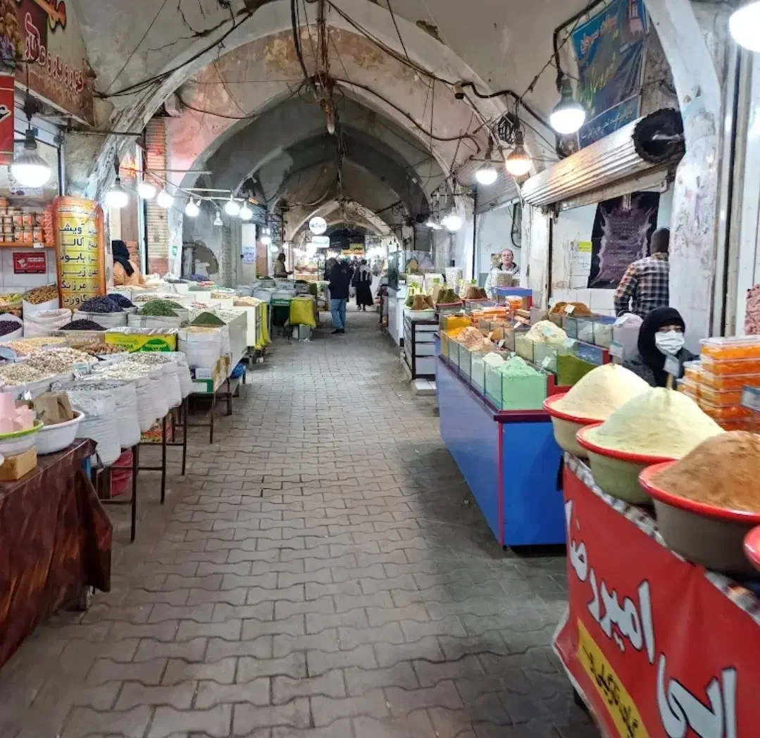 اجاره مغازه در بازار جهت انباری|اجارهٔ مغازه و غرفه|سیرجان, |دیوار