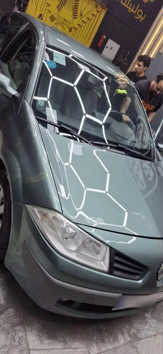 مگان ۲۰۰۰اتومات استثنایی|خودرو سواری و وانت|مشهد, تلگرد|دیوار