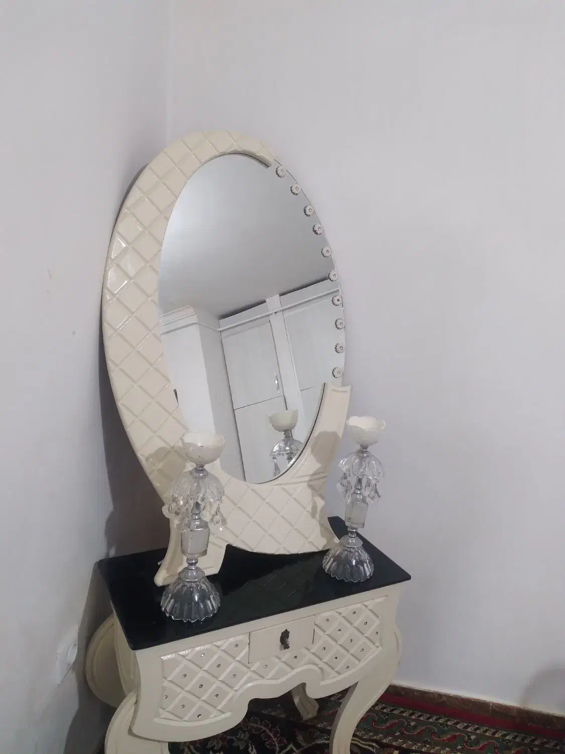 میز و آینه شمعدان|آینه|رشت, خرسندی|دیوار