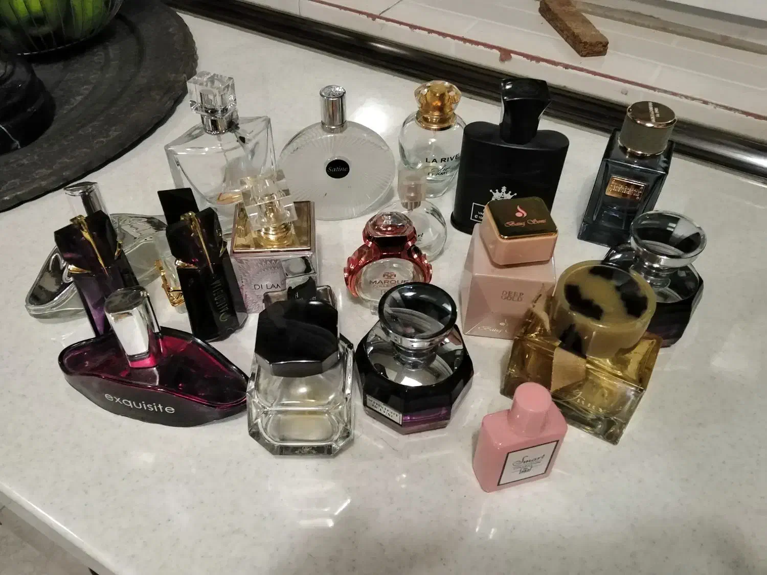 شیشه عطر و ادکلن|آرایشی، بهداشتی، درمانی|تهران, منیریه|دیوار