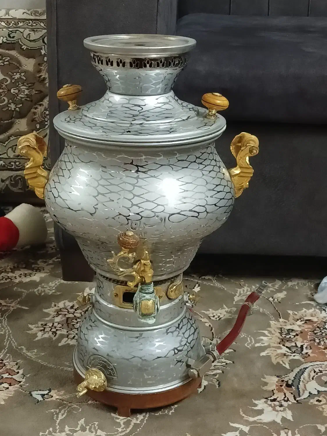 سماور|سماور، چای‌ساز، قهوه‌ساز|قم, دروازه چوبی|دیوار