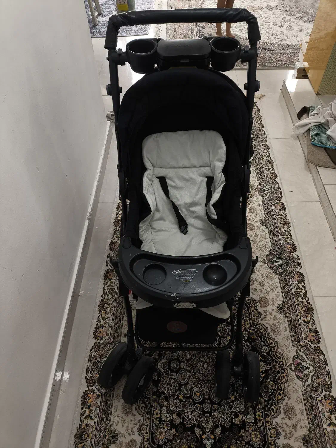 کالسکه بچه مارک دلیجان در حد نو|کالسکه و لوازم جانبی|بندرعباس, |دیوار