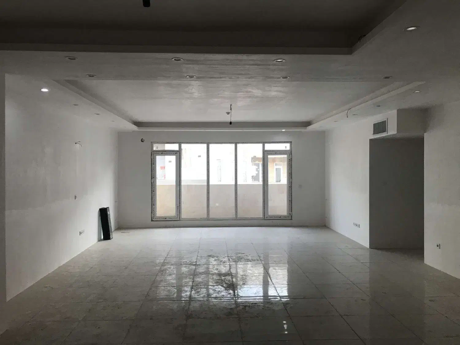 فروش آپارتمان ۱۵۰ متری سه خواب رو به نما بعثت|فروش آپارتمان|مشکیندشت, |دیوار