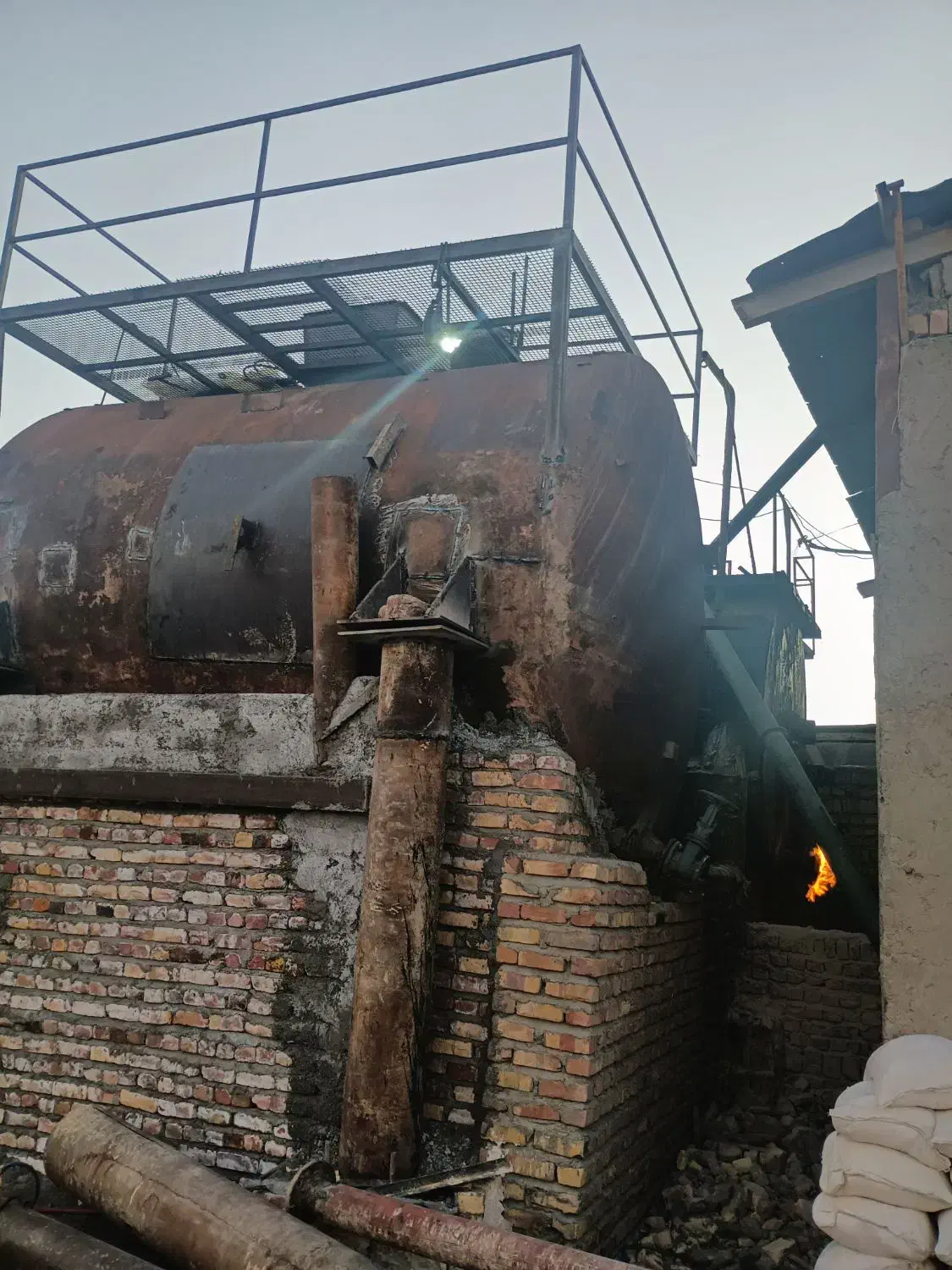 مونتاژ  و جوشکاری کارهای صنعتی|خدمات پیشه و مهارت|زابل, |دیوار