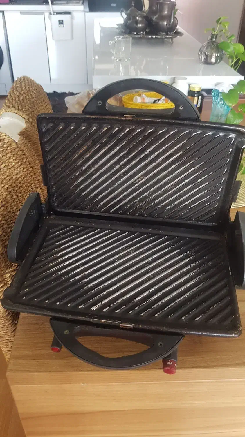 سلندویچ ساز بزرگ|کافی‌شاپ و رستوران|کرج, شهرک دریا|دیوار