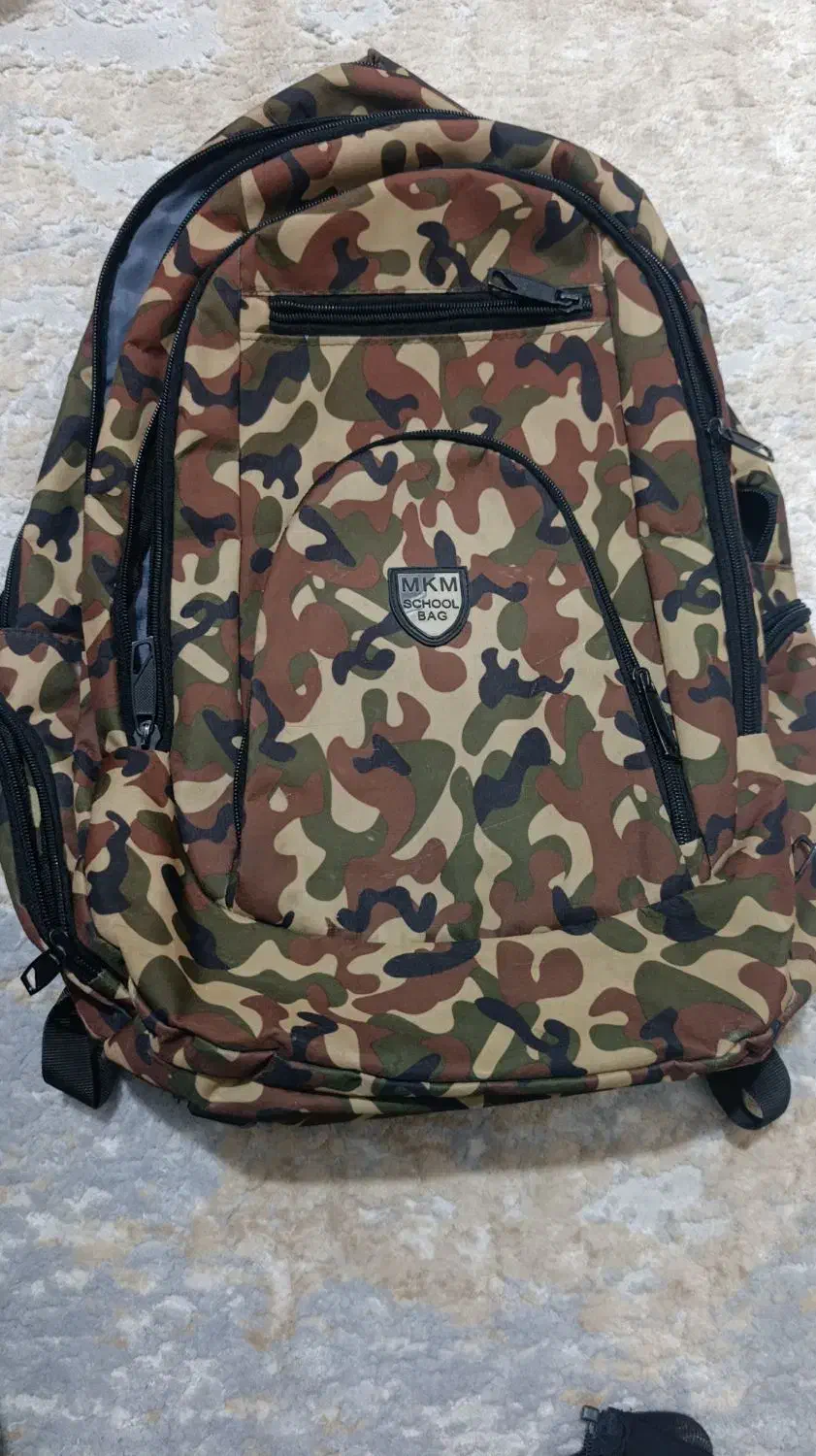 کیف در حد نو|کیف، کفش، کمربند|کرج, برغان|دیوار