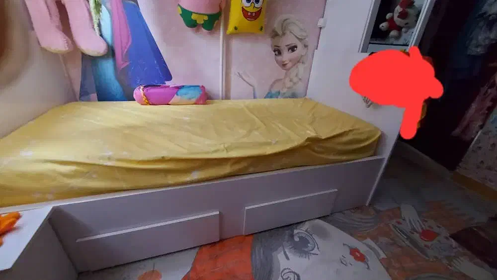 تخت و کمد فروش بعلت جابجایی|تخت و سرویس خواب|فومن, |دیوار