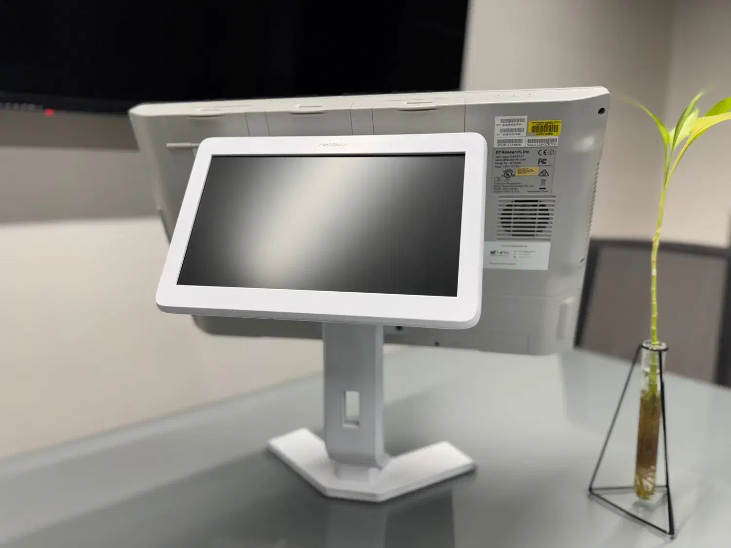 صندوق فروشگاهی All in one ال این وان تاچ 24/7|فروشگاه و مغازه|تهران, میرداماد|دیوار