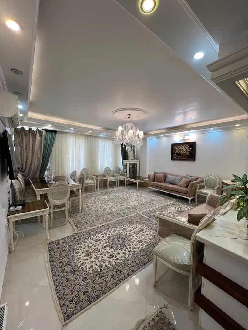 واحد ۱۰۰متری بسیار خوش نقشه/الهیه/نورعالی/جکوزی|فروش آپارتمان|کاشان, امیرکبیر|دیوار