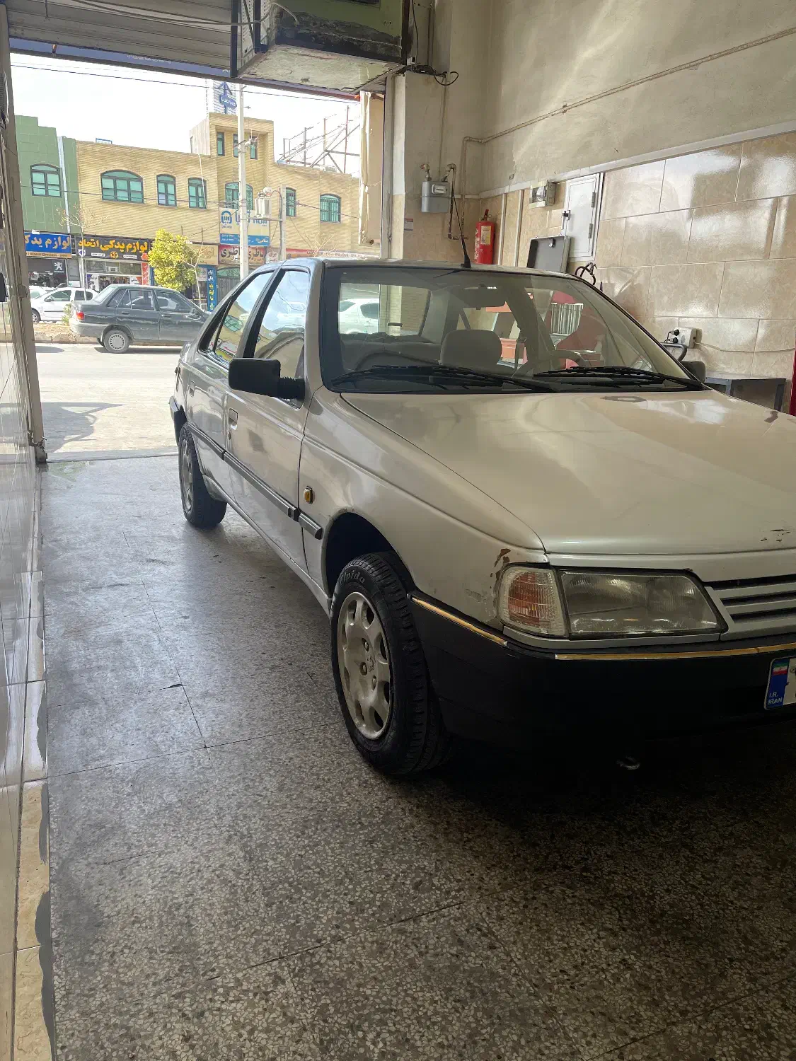 روا مدل 87 نقر‌ه‌ای|خودرو سواری و وانت|شیراز, شهرک امیر کبیر|دیوار