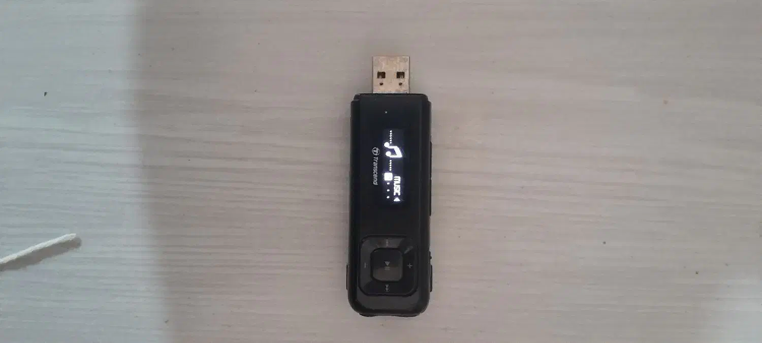 فلش ام پی تری 4G|لوازم جانبی موبایل و تبلت|تهران, شمشیری|دیوار