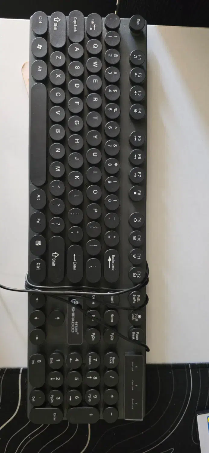 دو عدد کیبورد سالم و در حدنو|قطعات و لوازم جانبی رایانه|تهران, اکباتان|دیوار